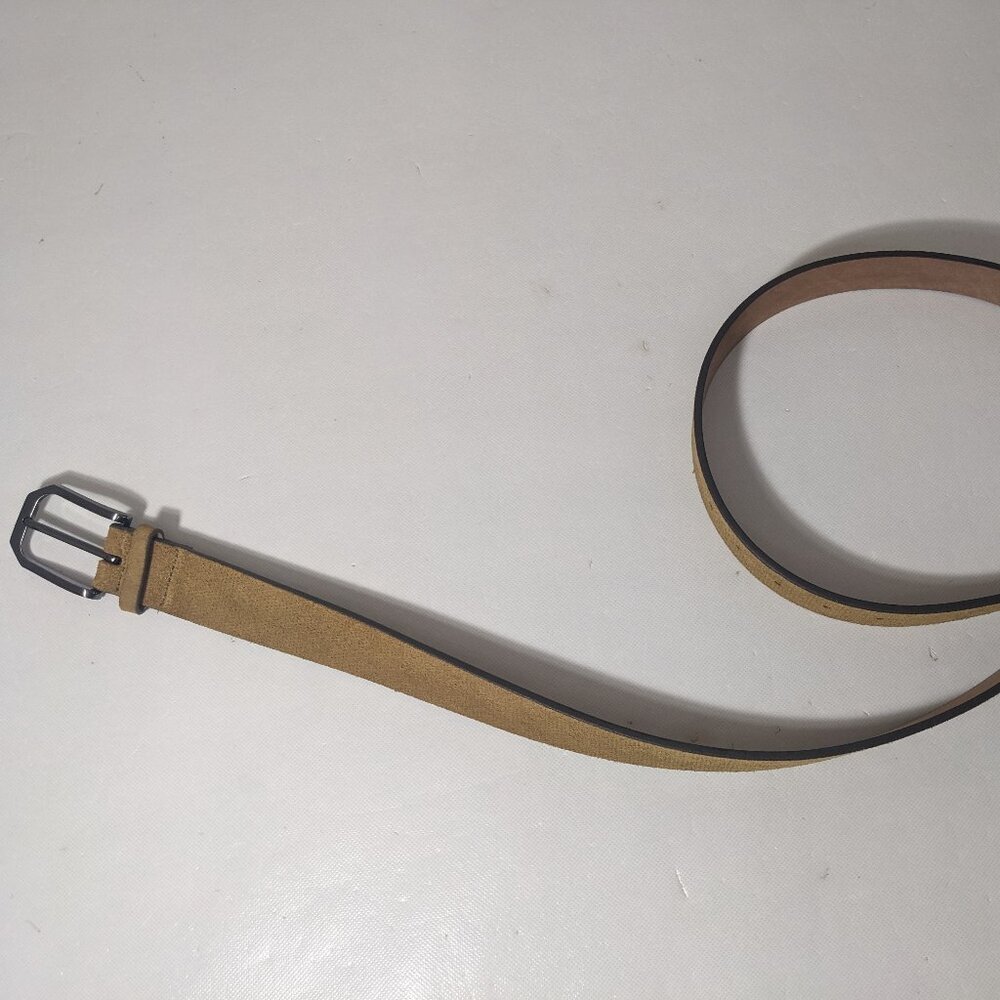 NEW- Size 40 Mens Flag Ltd. Belt Genuine Leather Beige